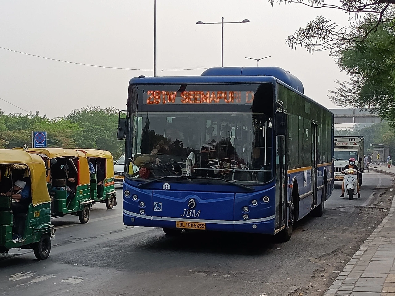 Bus