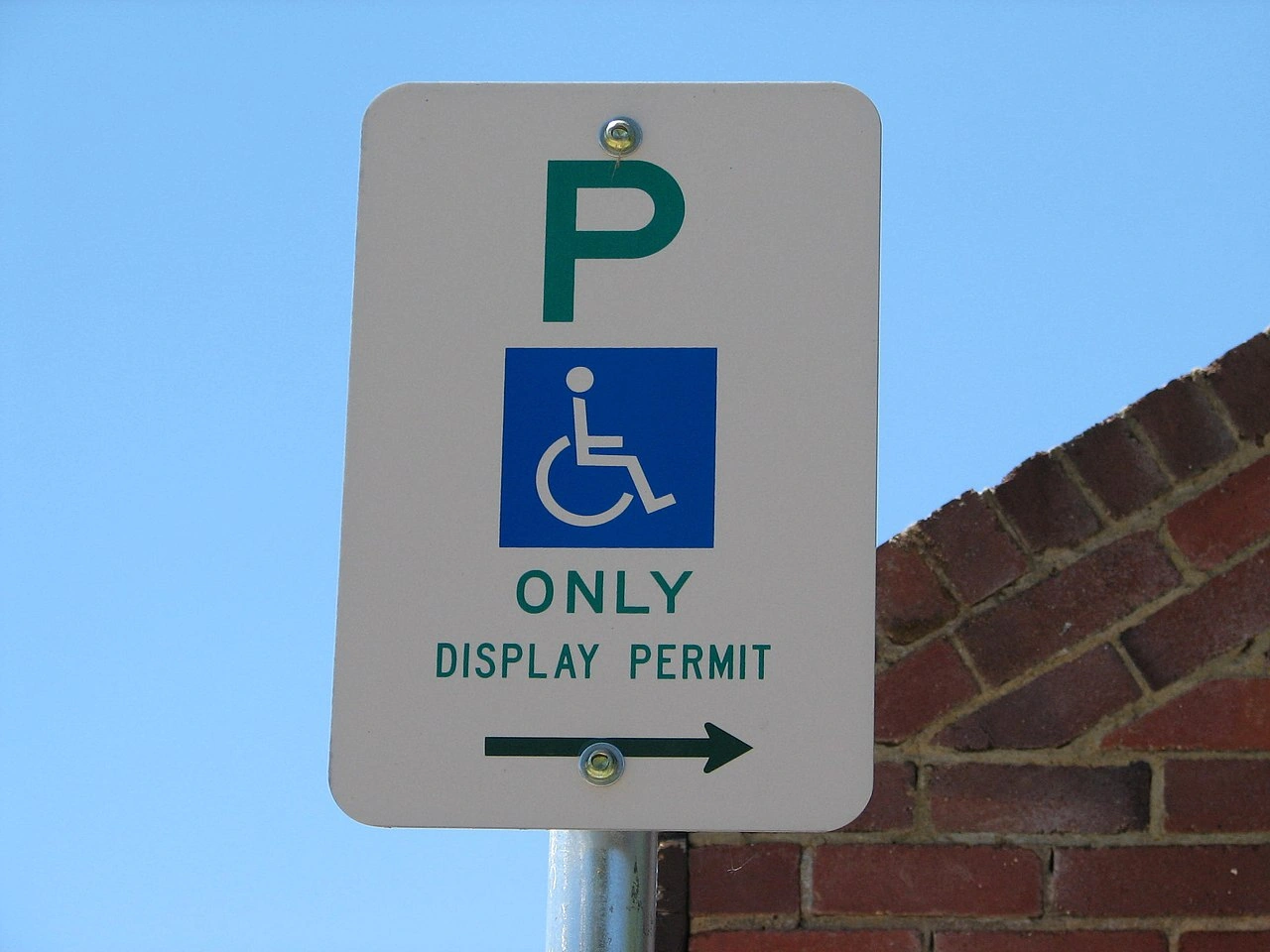 Behindertenparkplatz