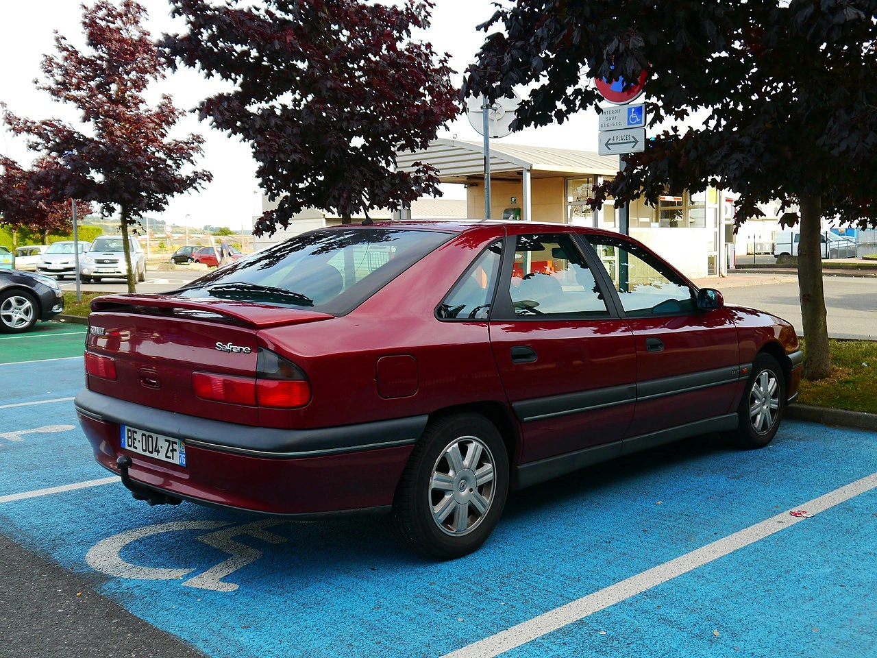 Behindertenparkplatz