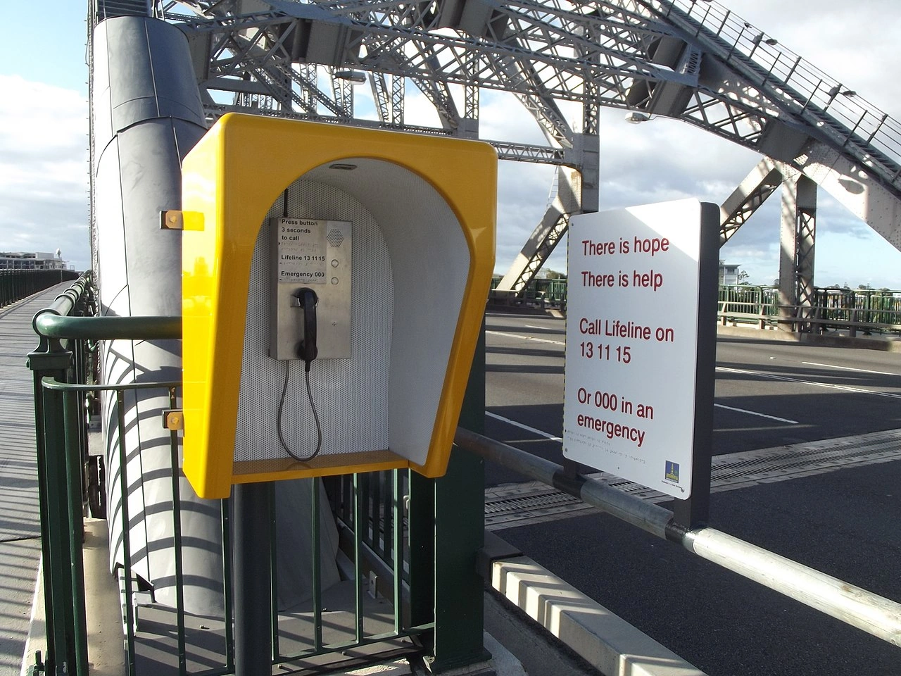 Emergency telephone