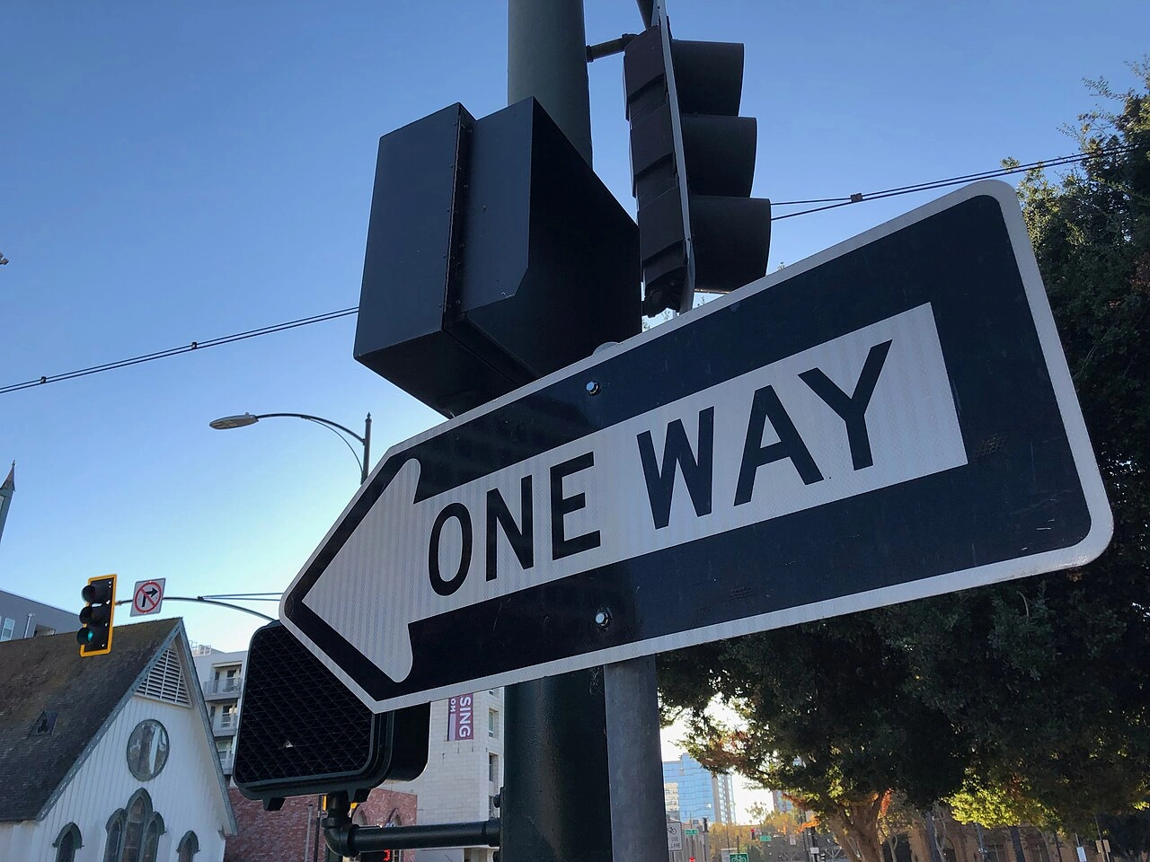 One-way traffic