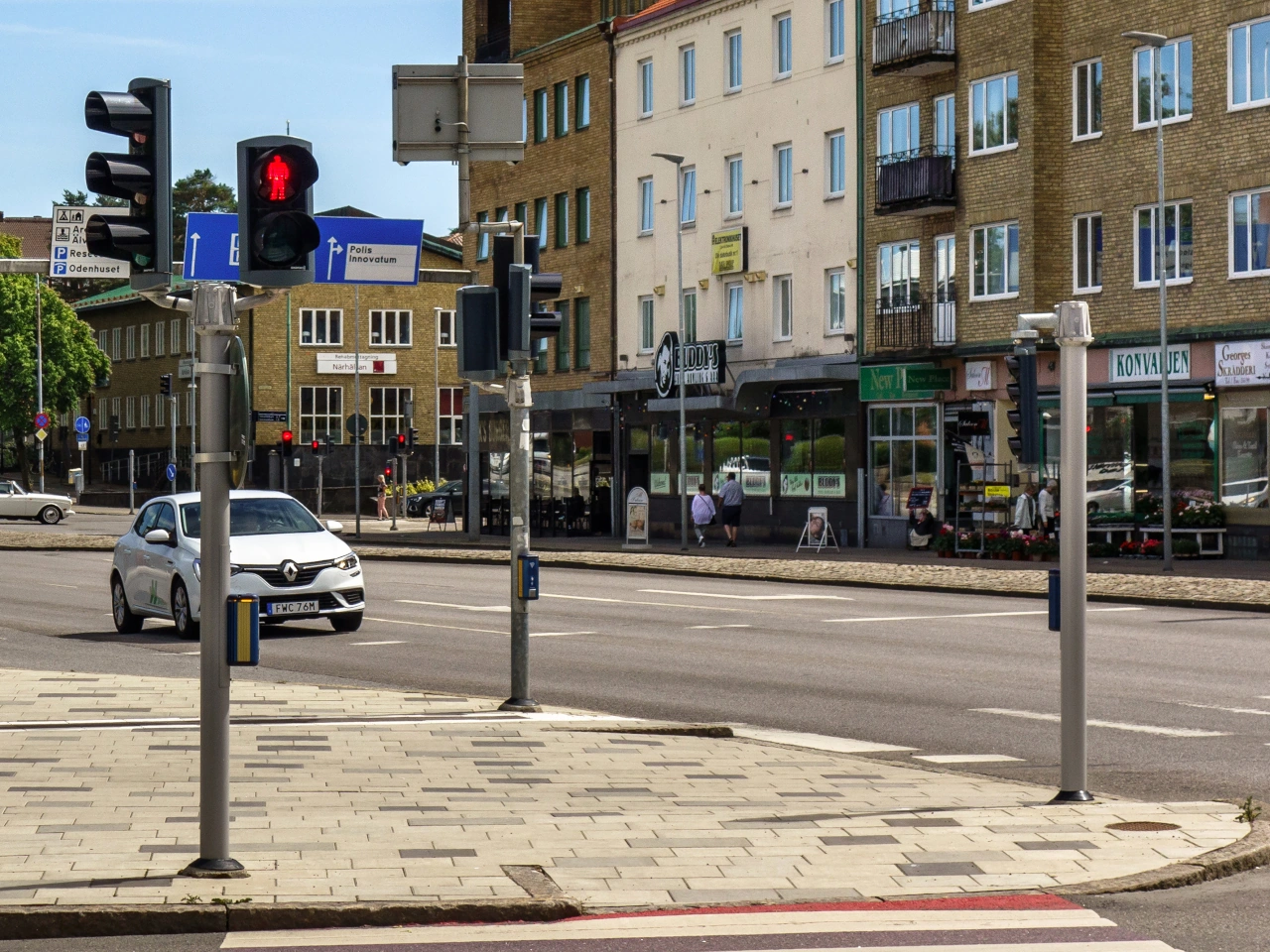 Pedestrian lights