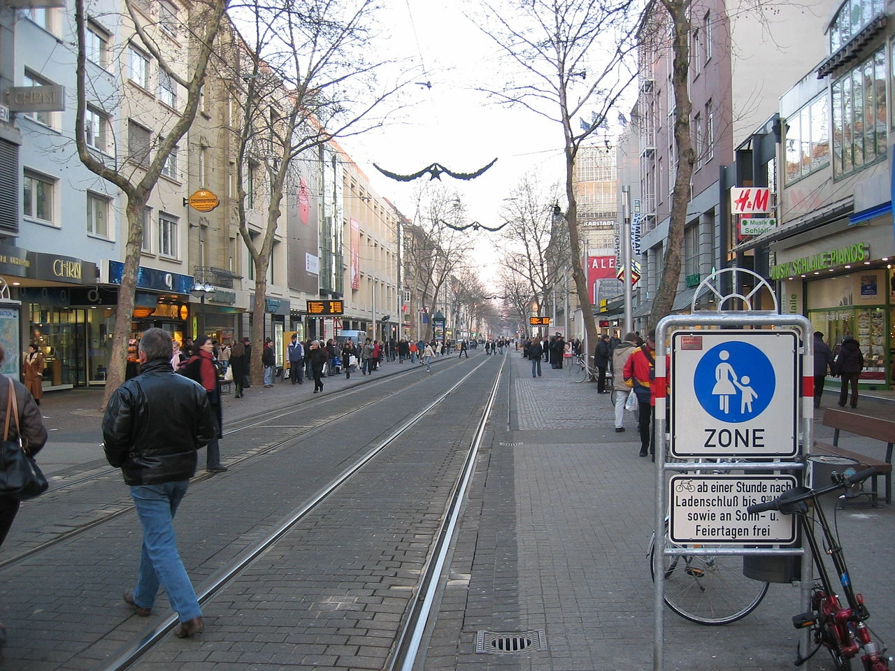 Pedestrian zone
