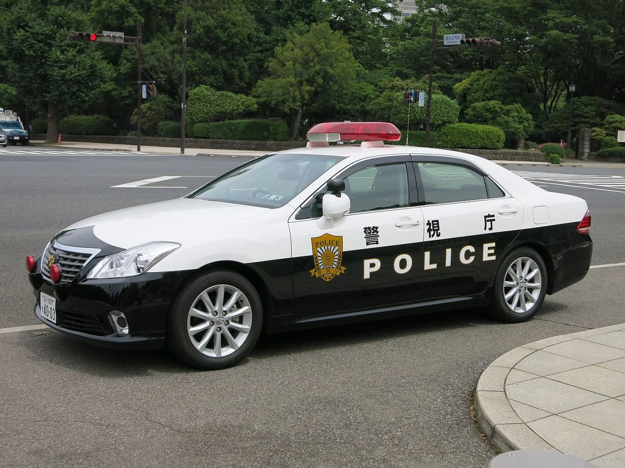 警察