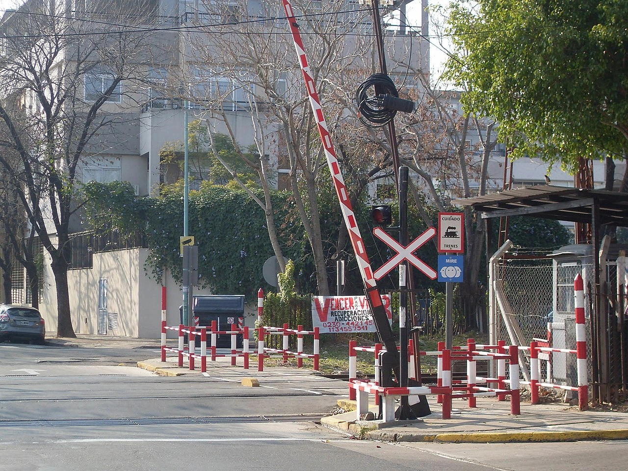 Demiryolu geçidi