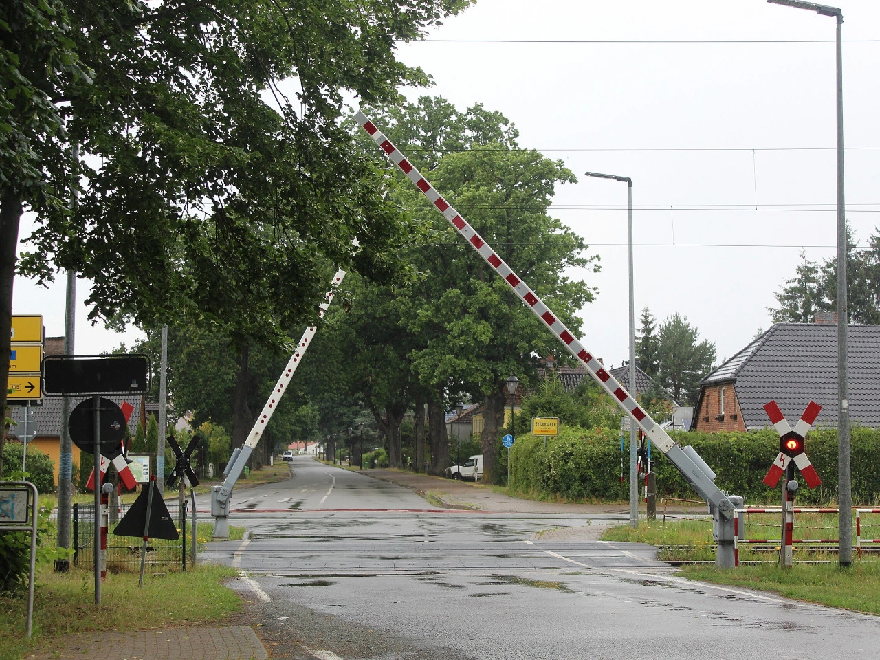Railway crossing