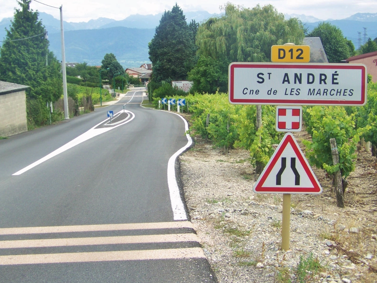 Yol daralması