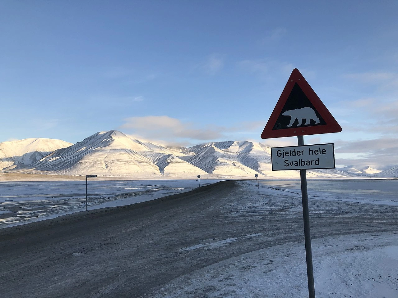 Crossing animals
