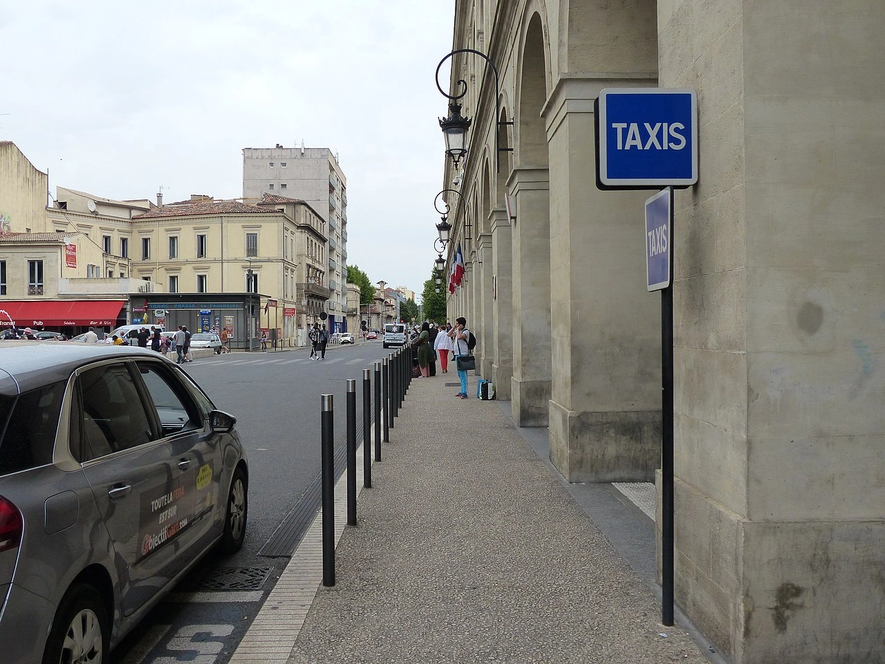 Taxi