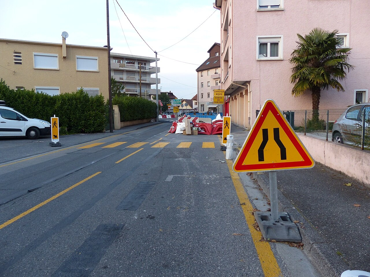 Temporary sign