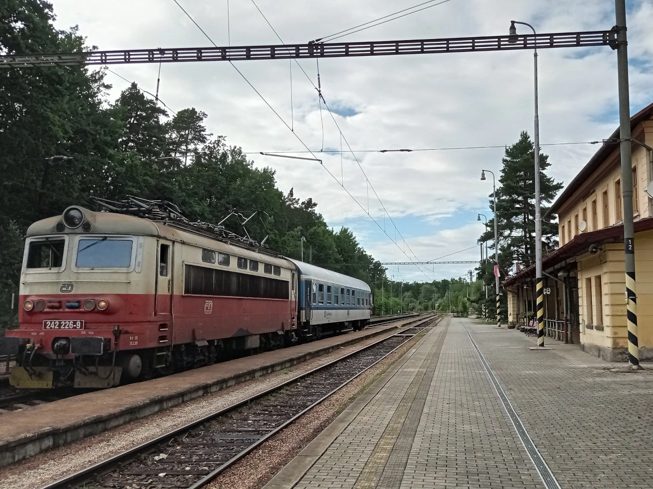 Bahnhof