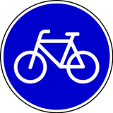 Via obrigatória para ciclistas.