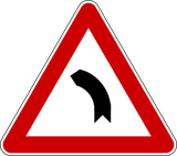 Curva à esquerda.