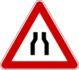 Aviso de estreitamento da via.