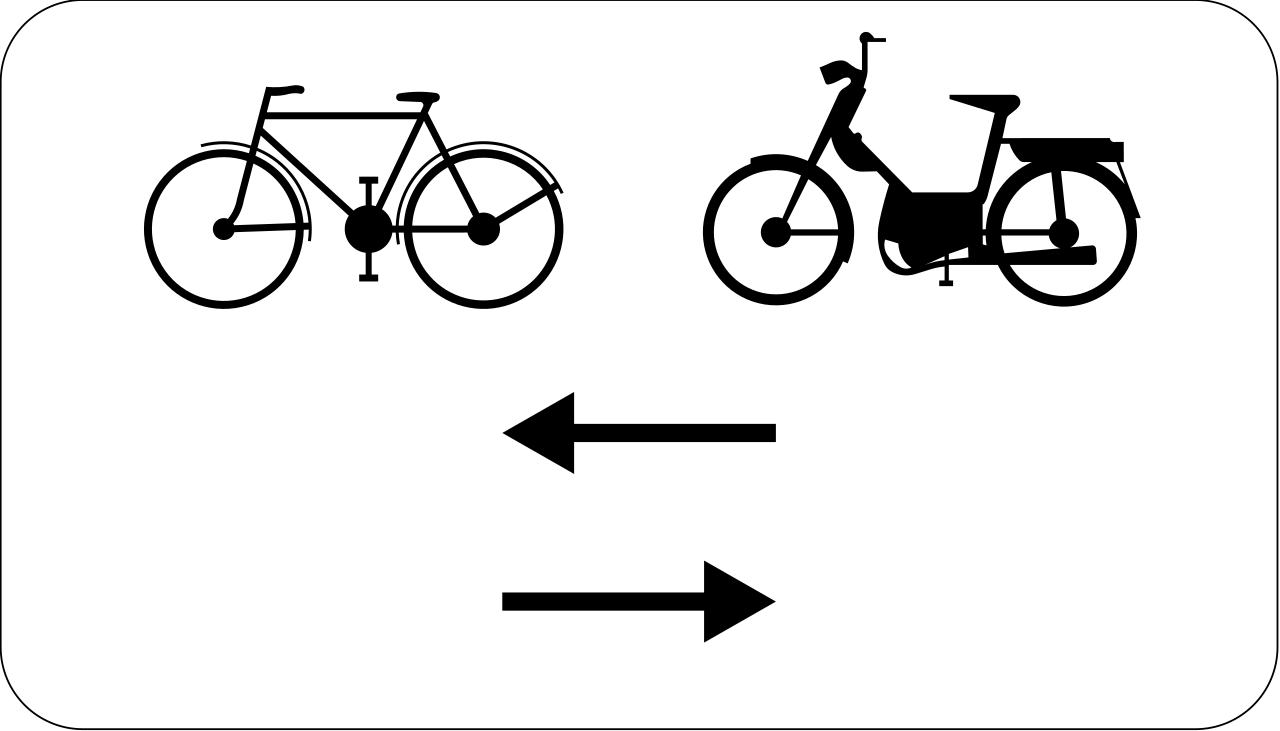 Radfahrer und Mopeds aus beiden Richtungen.