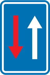 Yol daralması, karşıdan gelen yol vermeli.