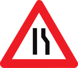 Sağdan yol daralması uyarısı.
