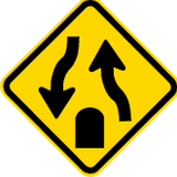 Warnung vor Ende der geteilten Fahrbahn.