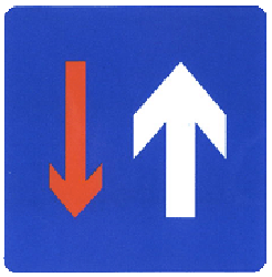 Road narrowing, oncoming drivers have to give way.