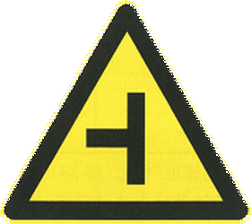 Warning for a side road from the left.