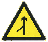 Warning for a side road merging with the main road.