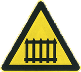 Warning for a railway crossing with barriers.