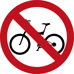 Radfahrer verboten.