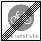 End of the lane for cyclists.