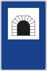 Tünel başlangıcı.