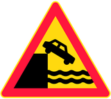 Warning for a quayside or riverbank.