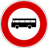 バス通行禁止。