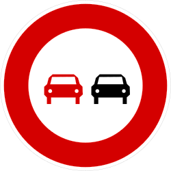 Überholen verboten.