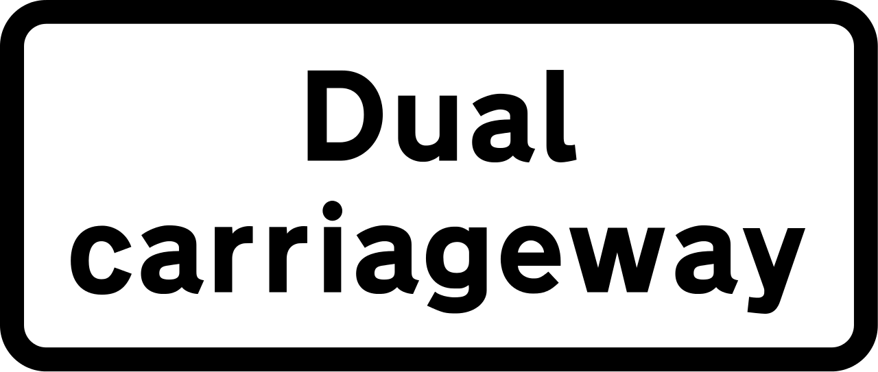 Faixa de rodagem de dois sentidos separada.