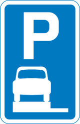Estacionamento apenas na berma ou no passeio.