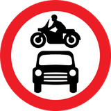 Motociclos e automóveis proibidos.