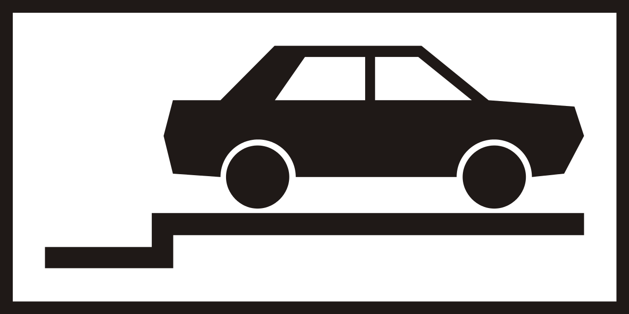 歩道上の直角駐車。