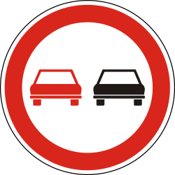 Überholen verboten.