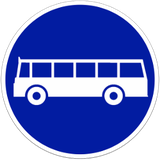 Vorgeschriebener Busfahrstreifen.