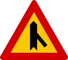 Warning for merging traffic from the right.