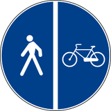 Via dividida obrigatória para peões e ciclistas.