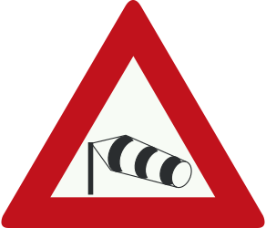 Aviso de vento lateral forte.