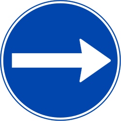 Rechts fahren vorgeschrieben.
