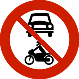 Motorräder und Pkw verboten.