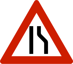 Warnung vor Fahrbahnverengung rechts.