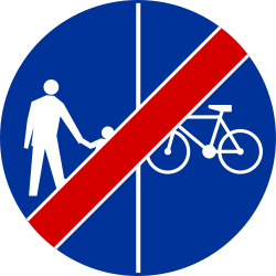 End of divided pedestrian and cycle path.