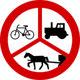 Ciclistas, veículos de tração animal e tratores proibidos.