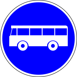 Vorgeschriebener Busfahrstreifen.