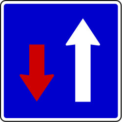 Road narrowing, oncoming drivers have to give way.