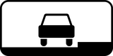 Parallelparken auf der Fahrbahn.