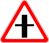 Vorfahrt an der Kreuzung.
